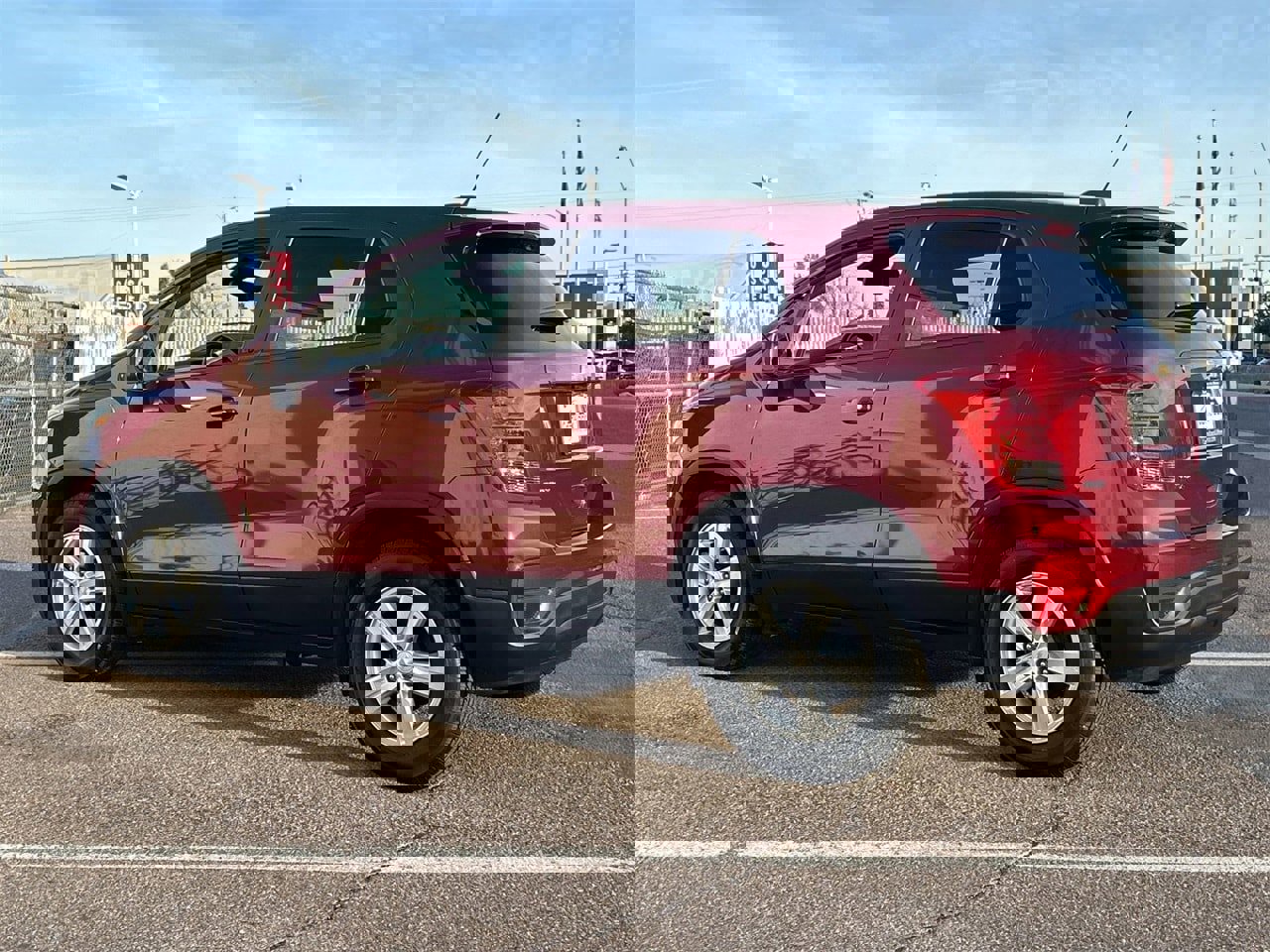 Used 2021 Chevrolet Trax LS w/ Tint and Cruise Package image 4