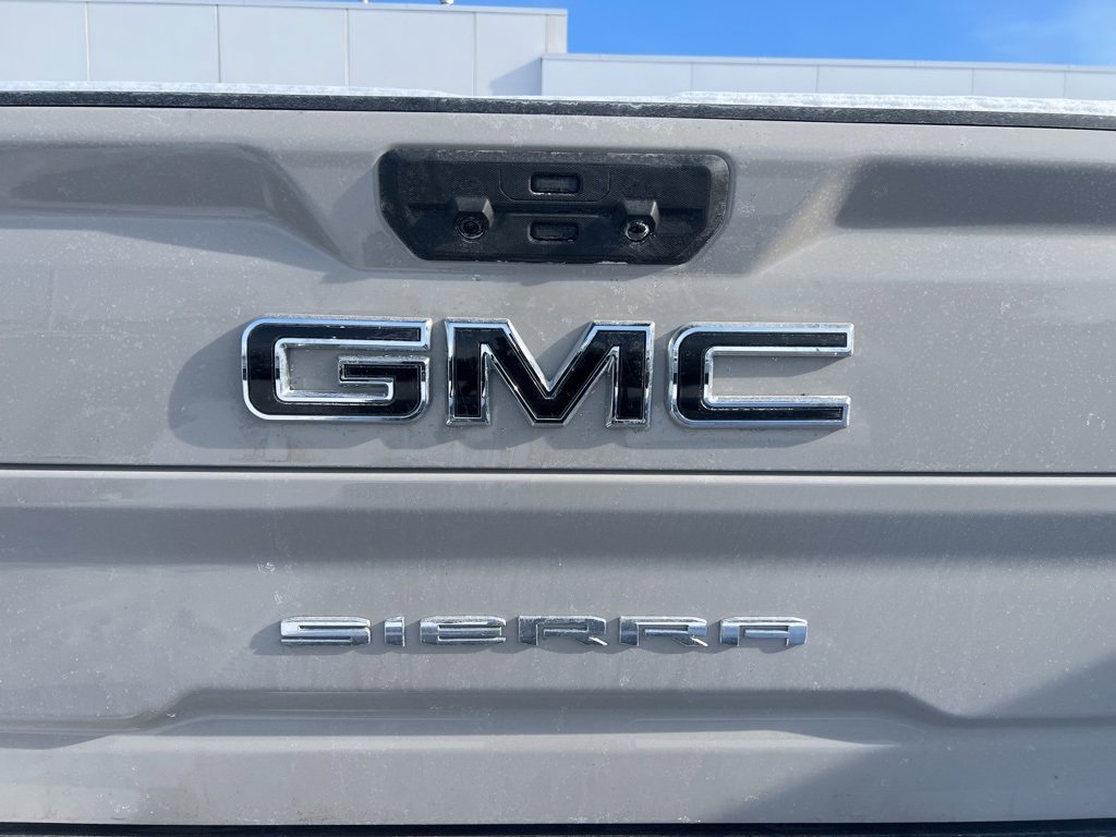 New 2026 GMC Sierra 2500 AT4 w/ AT4 Premium Plus Package image 6