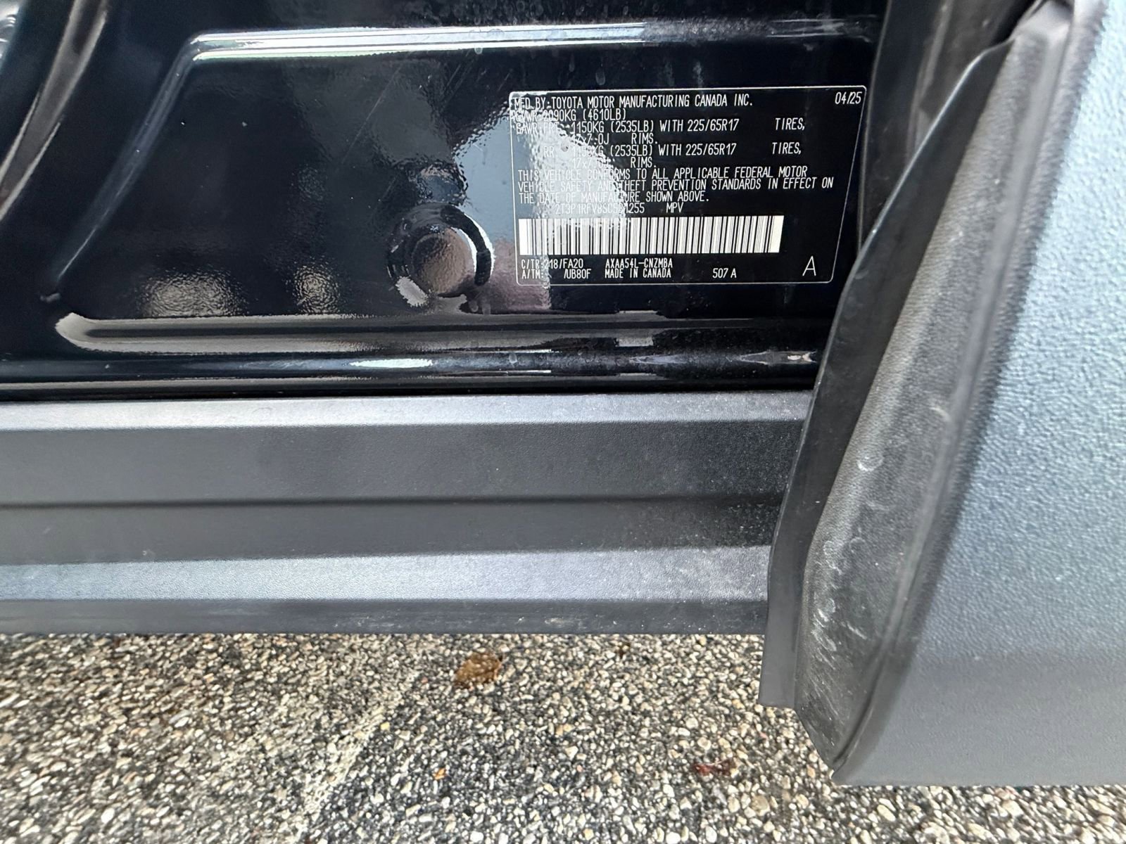 Used 2025 Toyota RAV4 XLE w/ Convenience Package image 32