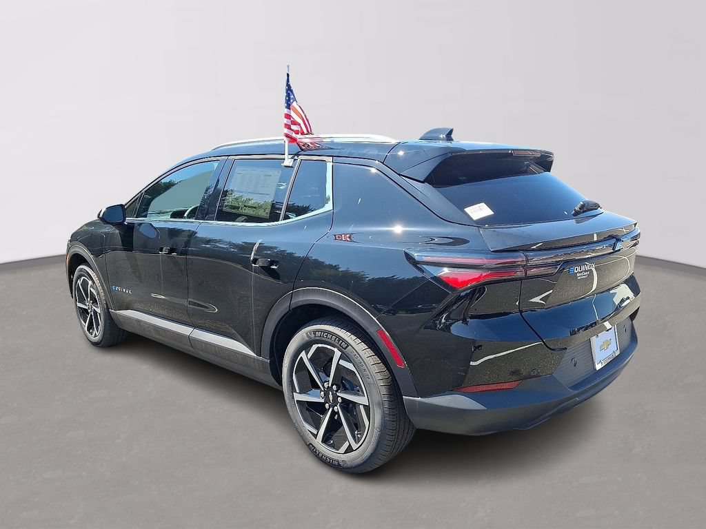New 2026 Chevrolet Equinox EV LT FWD image 3