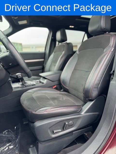 Certified 2018 Ford Explorer XLT w/ Equipment Group 202A image 14