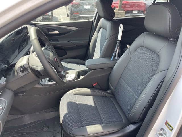 New 2026 Buick Envista Sport Touring w/ Convenience I Package FWD image 11