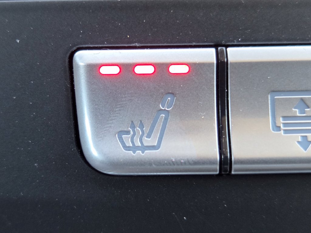 Used 2014 Mercedes-Benz E 350 Sedan image 8