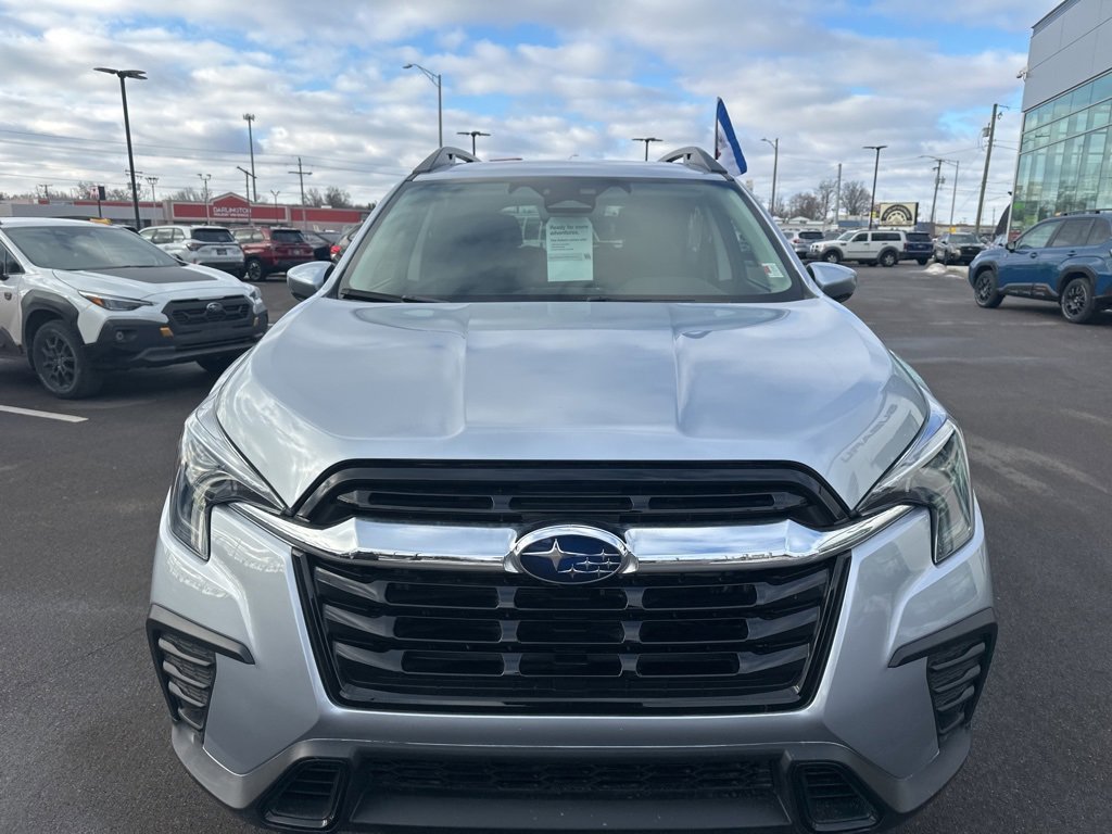 Certified 2025 Subaru Ascent Premium image 2