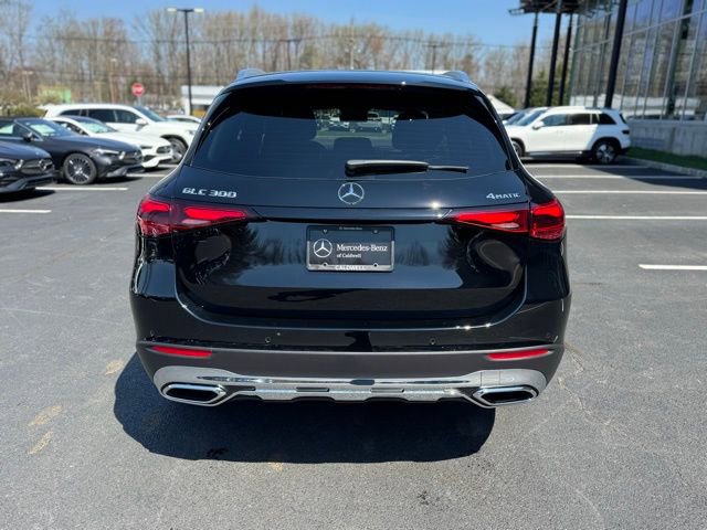 Used 2026 Mercedes-Benz GLC 300 4MATIC image 4