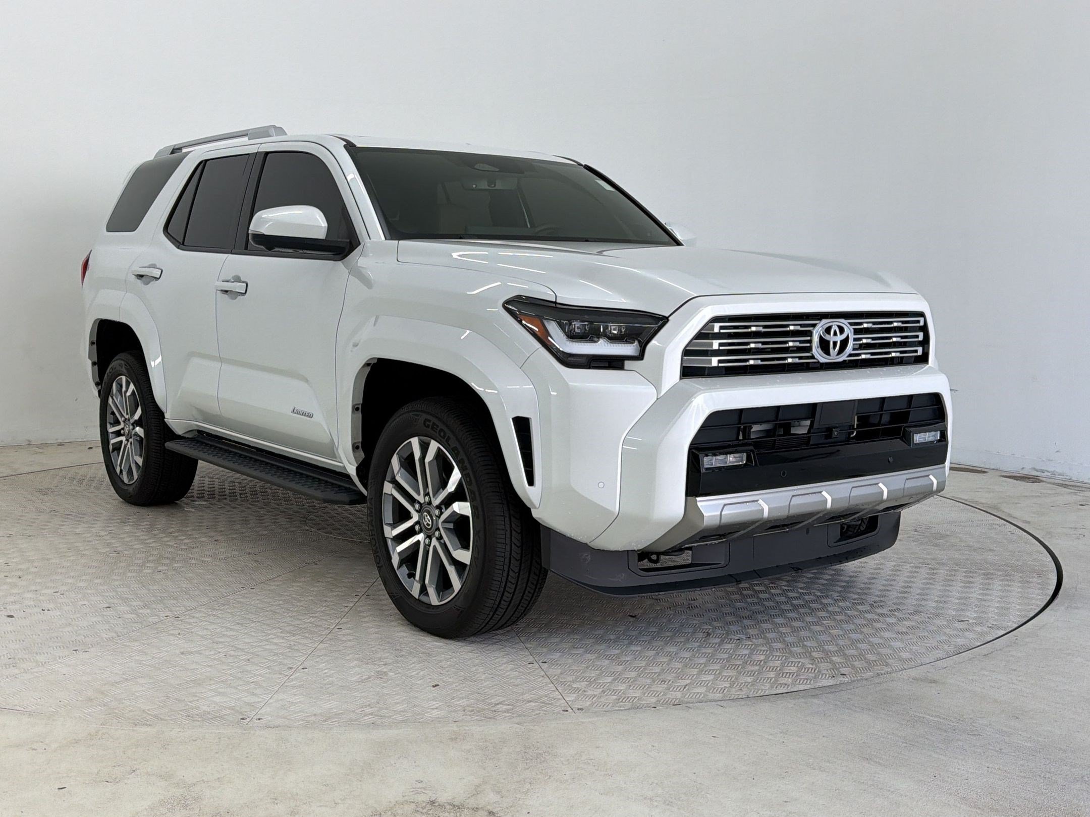 Used 2026 Toyota 4Runner Limited AWD/4WD image 7