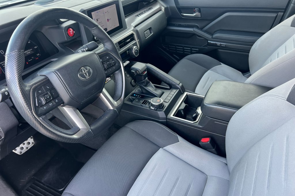 Used 2024 Toyota Tacoma TRD Sport image 7