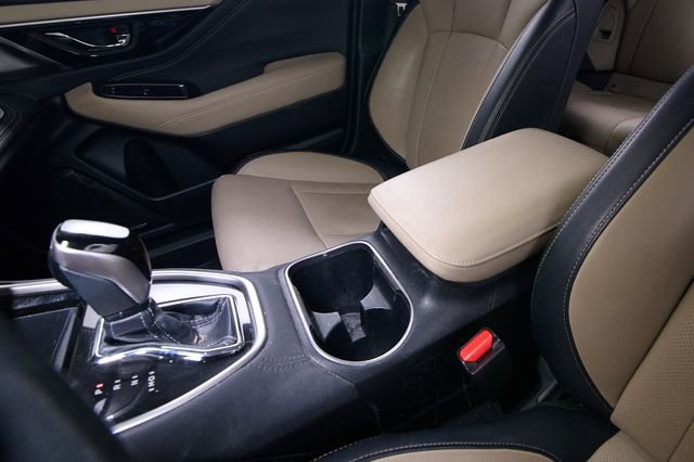 Used 2023 Subaru Outback Limited image 10