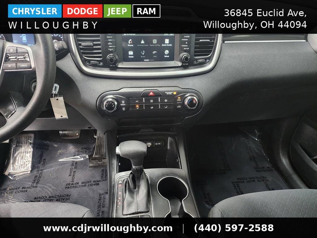 Used 2020 Kia Sorento LX FWD image 19