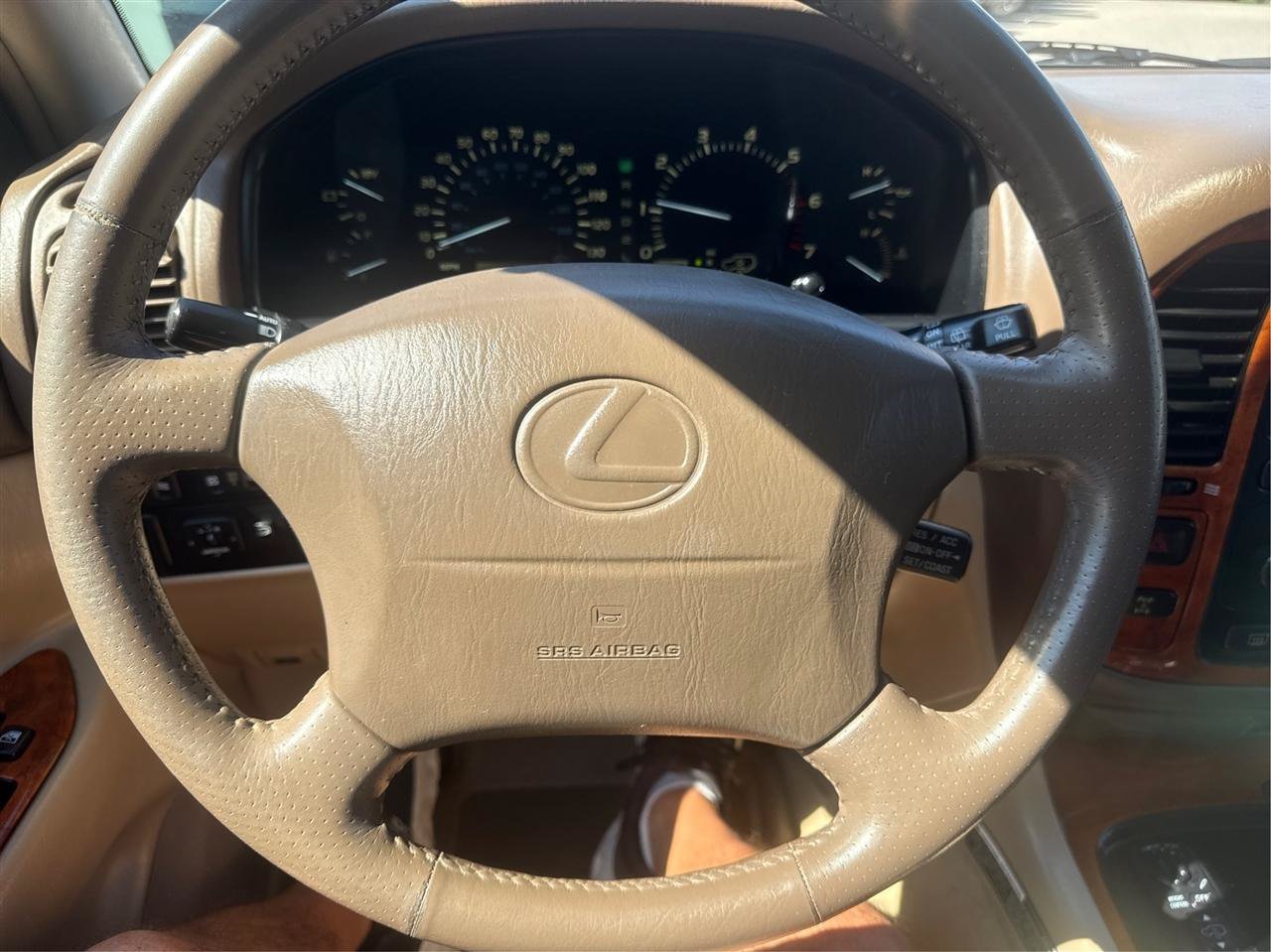 Used 1999 Lexus LX 470 4WD image 19