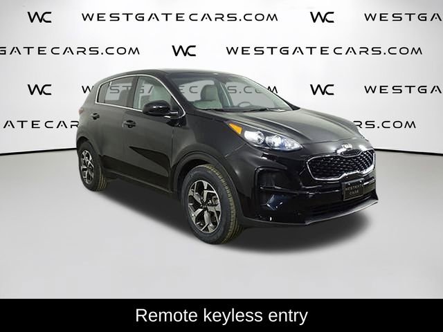 Used 2022 Kia Sportage LX image 2