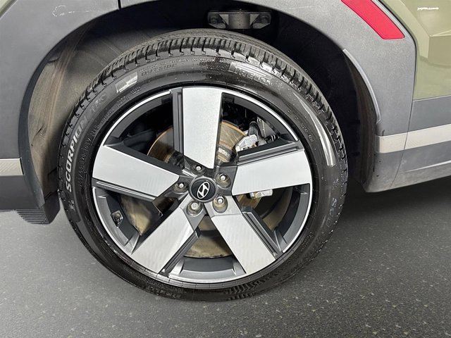 Used 2024 Hyundai Santa Fe Limited image 34