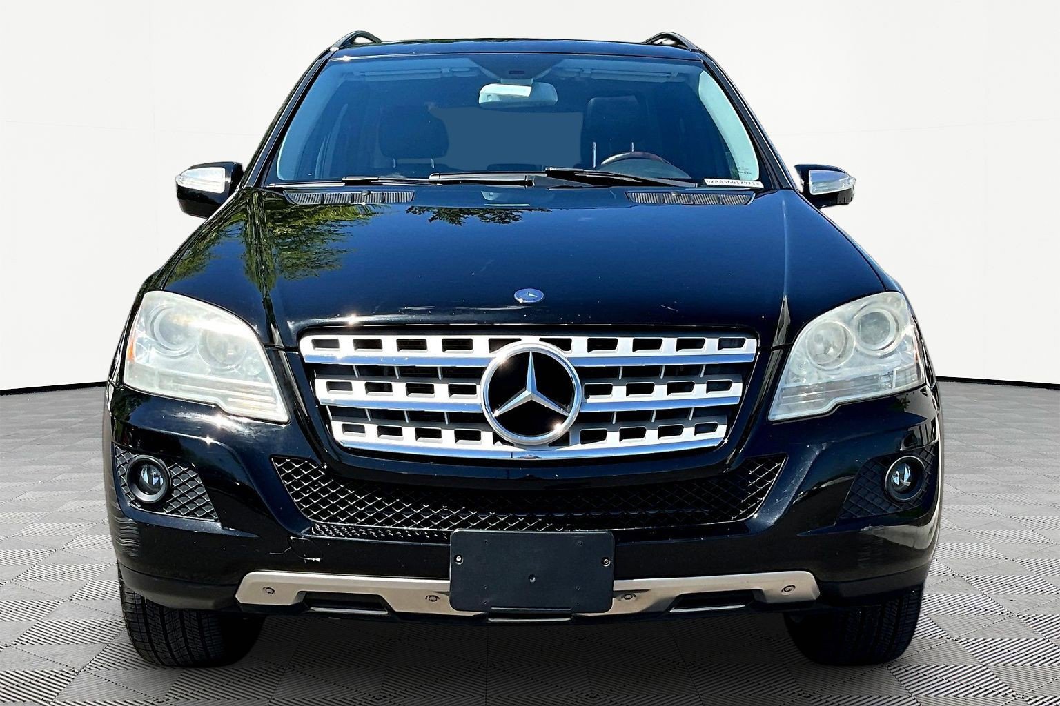 Used 2010 Mercedes-Benz ML 350 4MATIC image 2