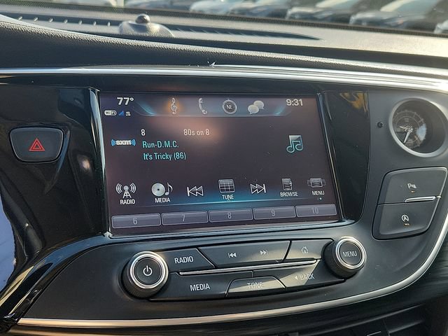 Certified 2019 Buick Envision Essence AWD/4WD image 18