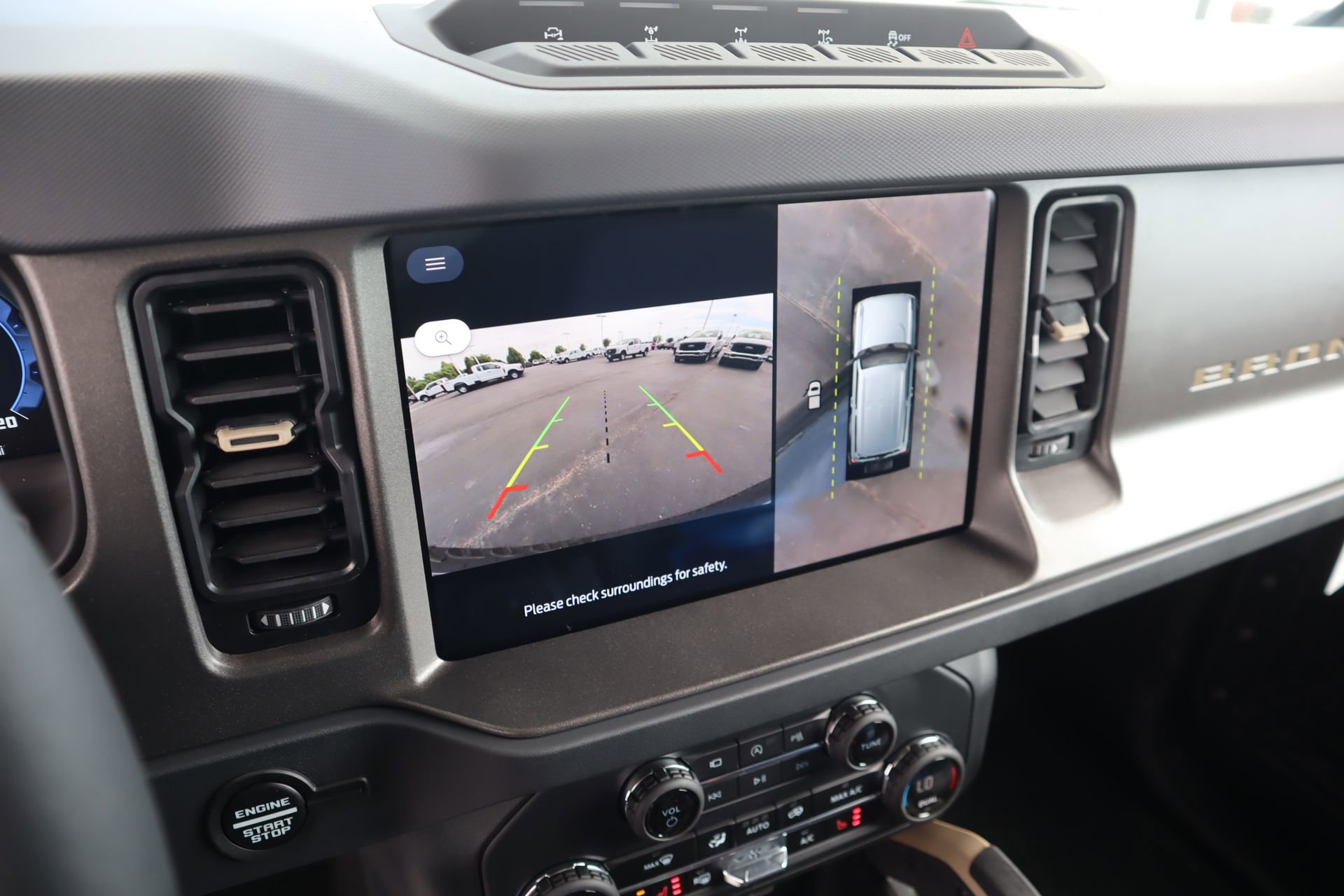 New 2026 Ford Bronco Badlands AWD/4WD image 7