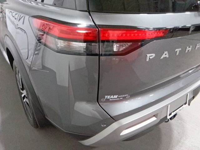 Certified 2023 Nissan Pathfinder Platinum AWD/4WD image 27
