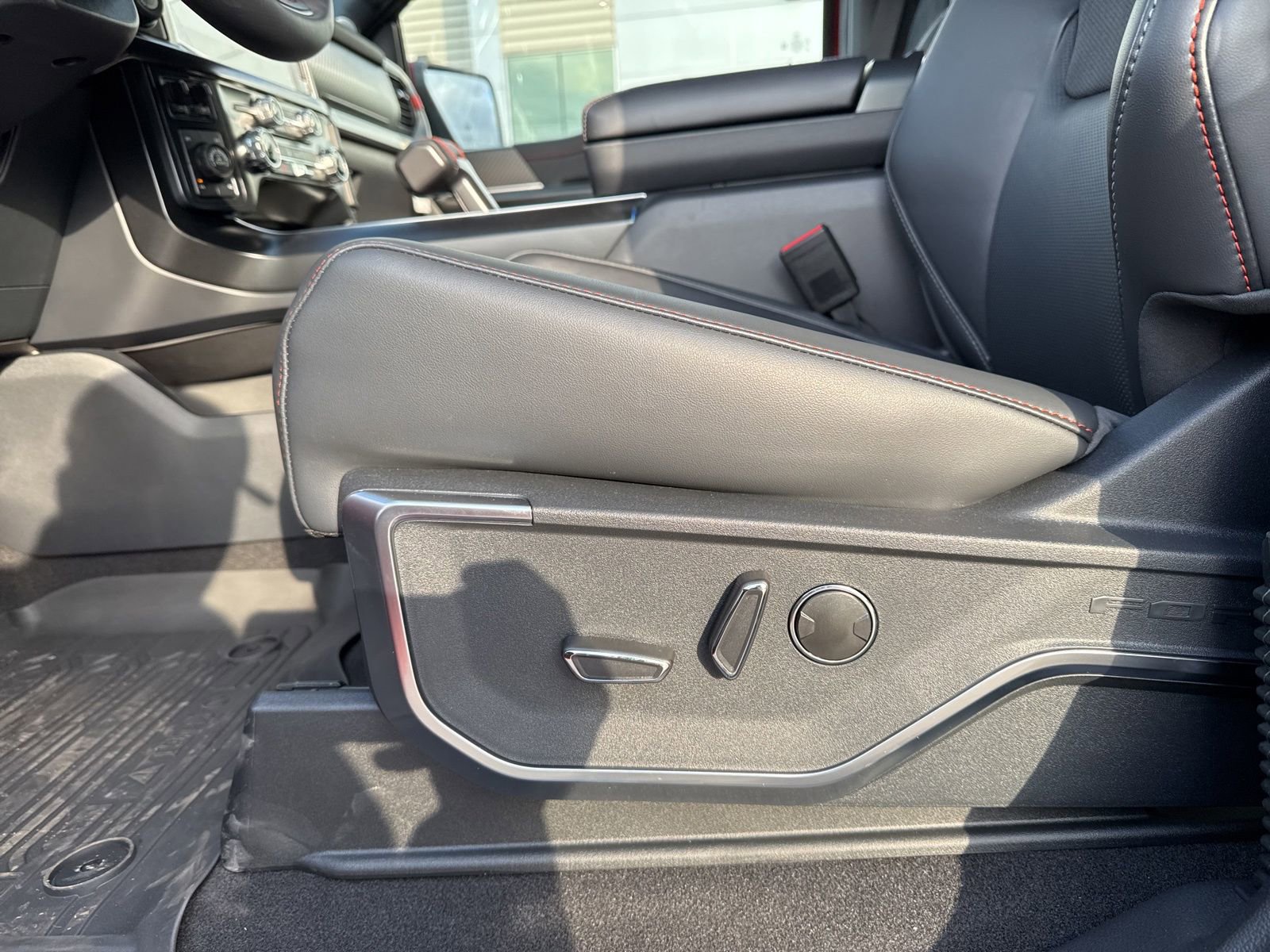 New 2025 Ford F150 Raptor AWD/4WD image 28