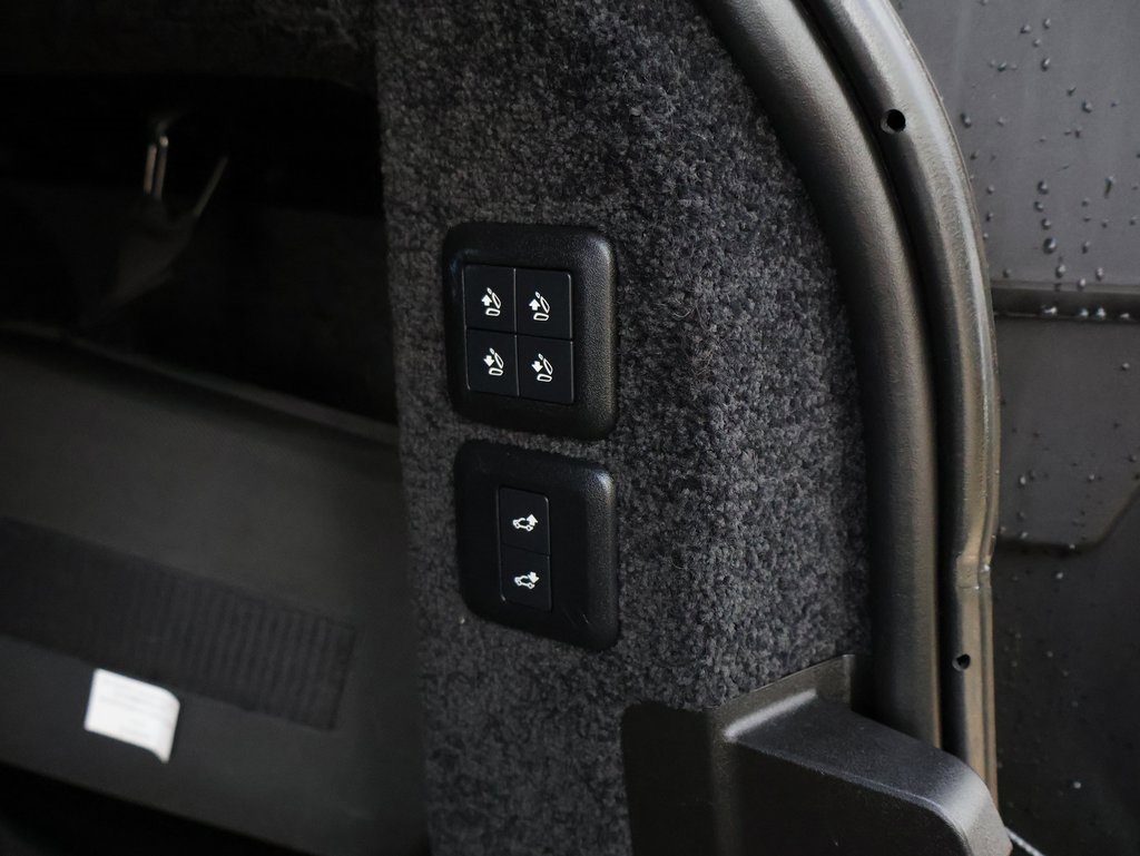 Used 2022 Land Rover Range Rover Westminster Edition image 21