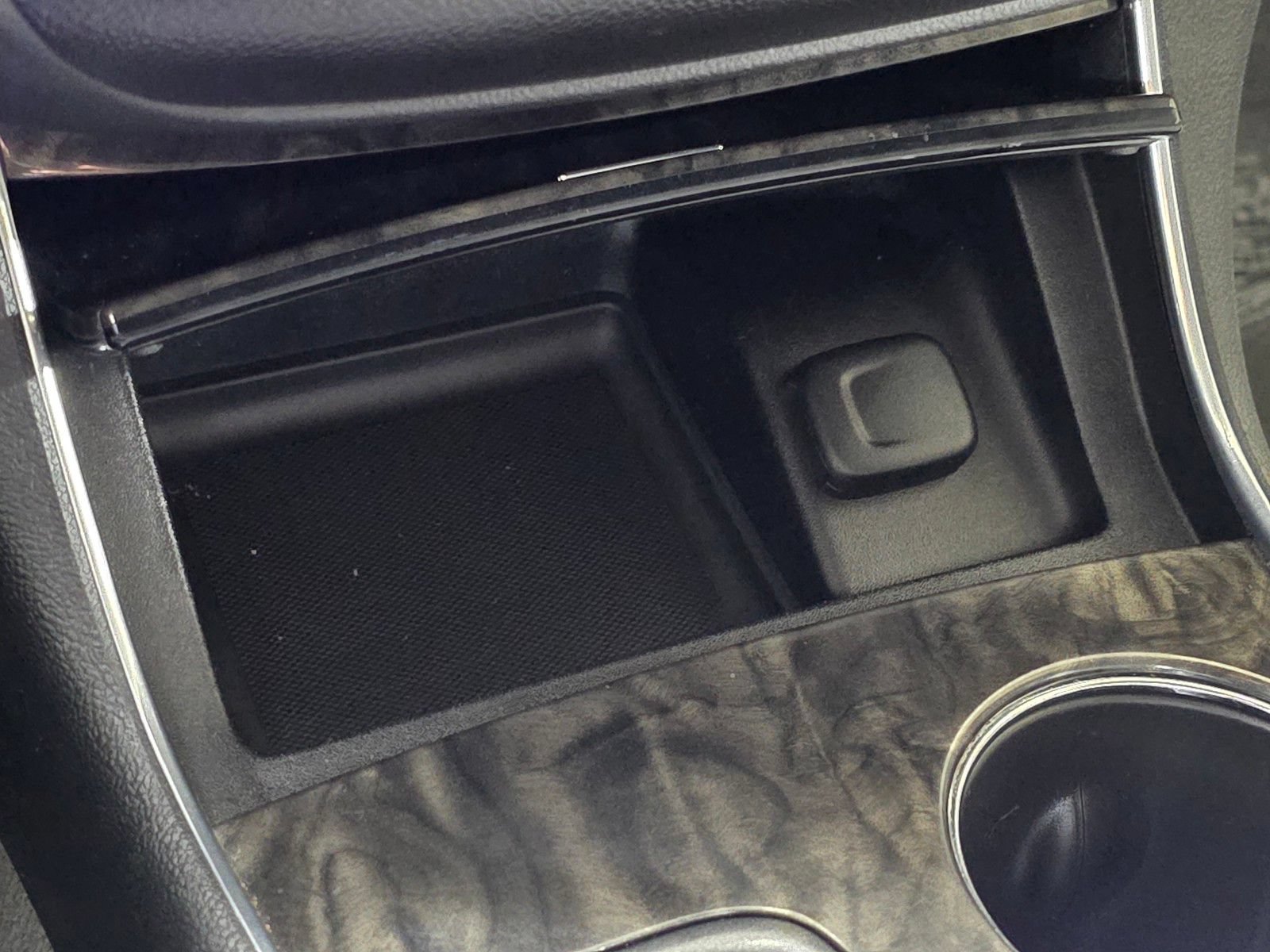Used 2015 Chevrolet Impala LTZ FWD image 28
