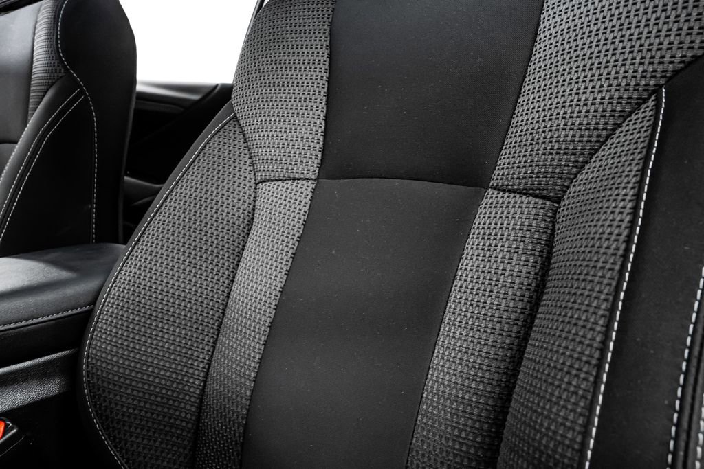 Used 2023 Subaru Outback Premium image 37