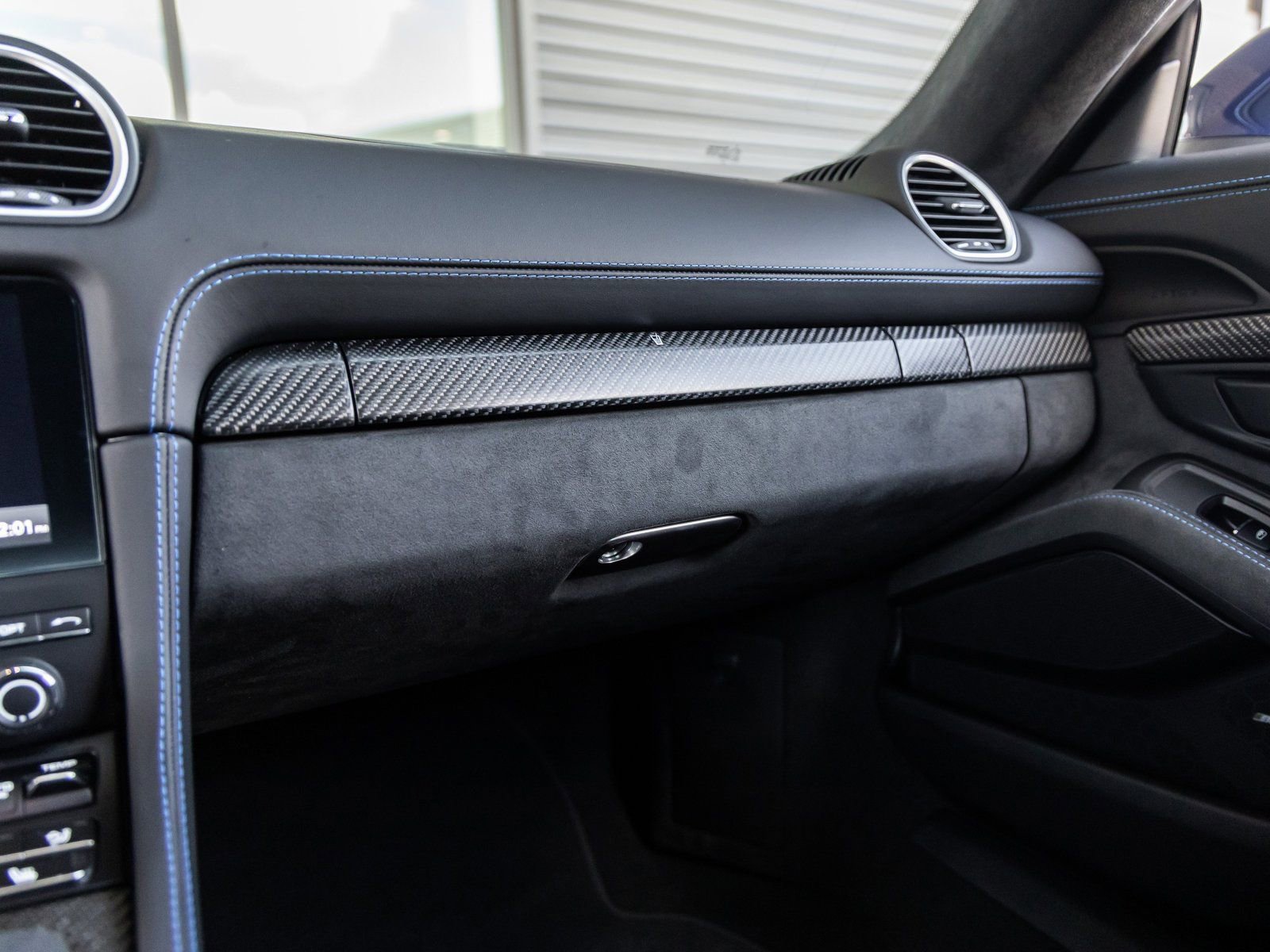 Certified 2025 Porsche 718 Boxster Spyder RS image 39