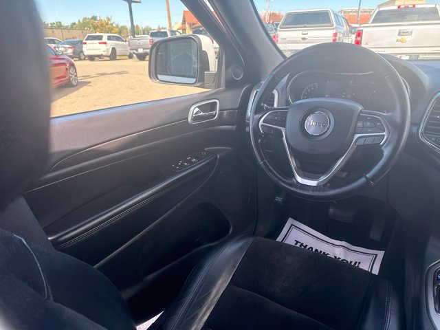 Used 2018 Jeep Grand Cherokee Altitude AWD/4WD image 12