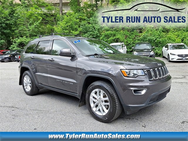 Used 2017 Jeep Grand Cherokee Laredo w/ Quick Order Package 23E