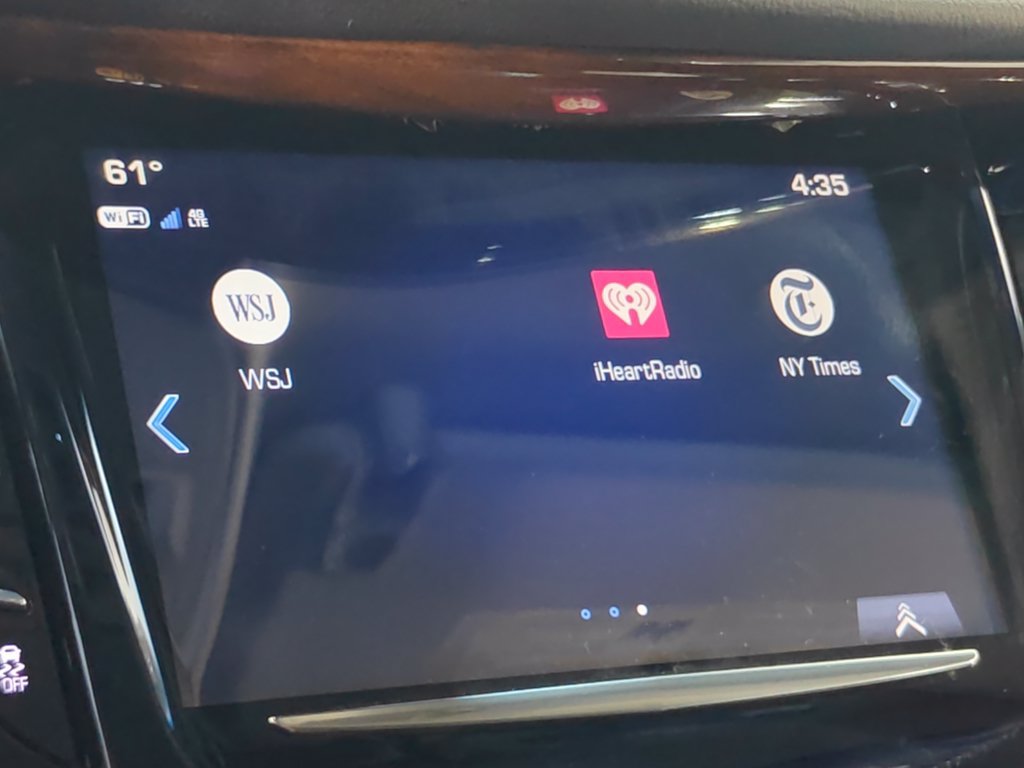 Used 2019 Cadillac Escalade Luxury AWD/4WD image 44