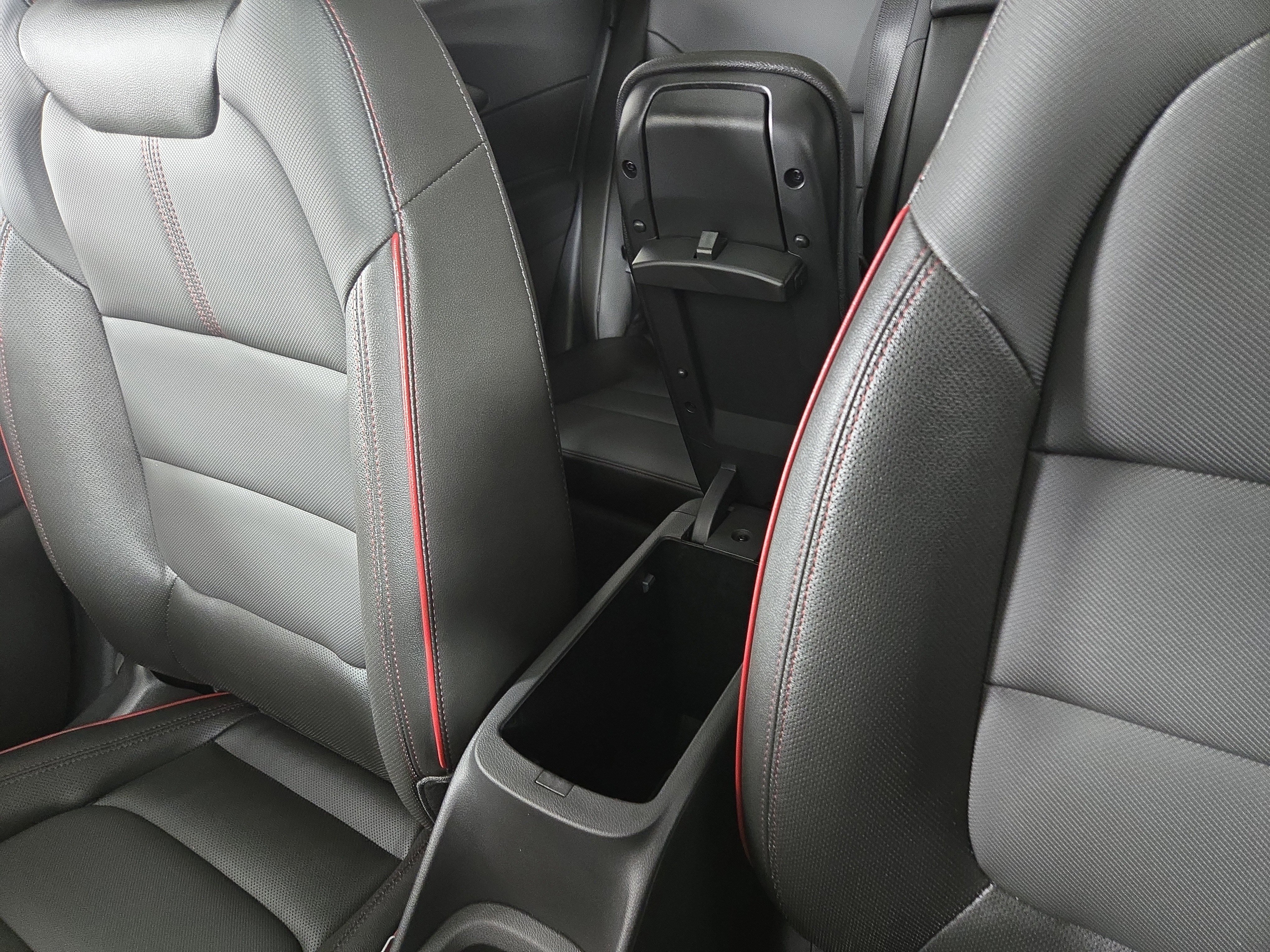 Certified 2025 Chevrolet TrailBlazer RS w/ Convenience Package image 29