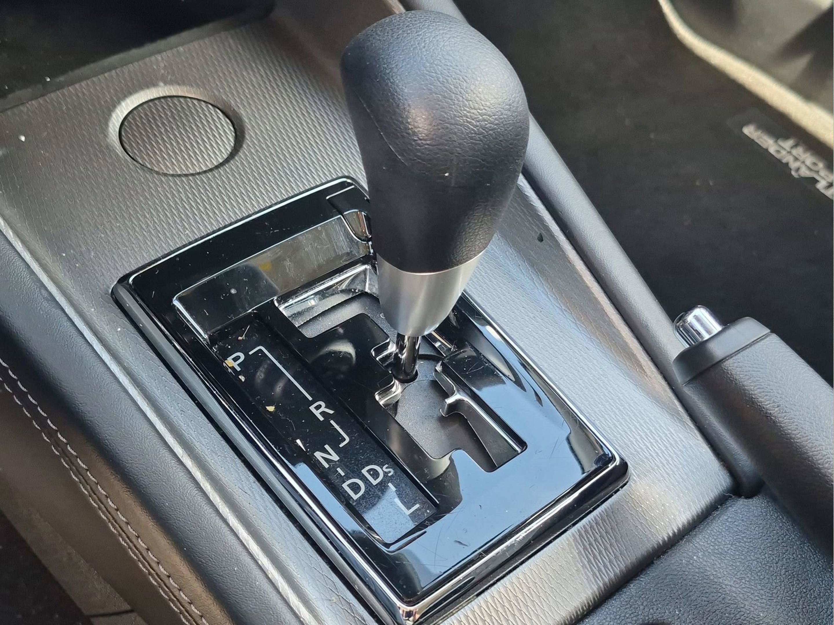 Used 2022 Mitsubishi Outlander Sport ES FWD image 15