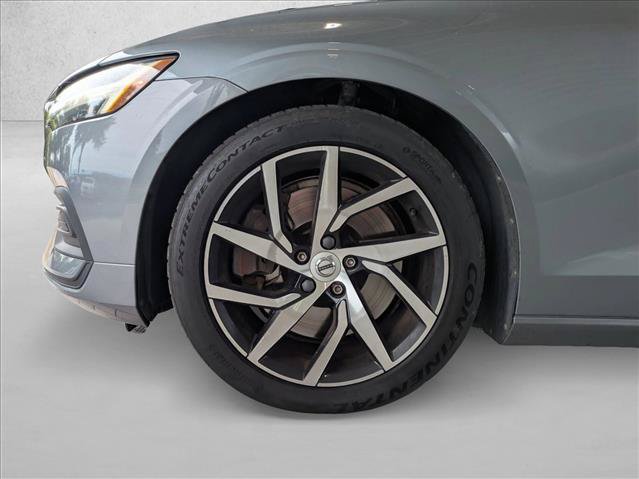 Used 2019 Volvo S60 T6 Momentum AWD/4WD image 13