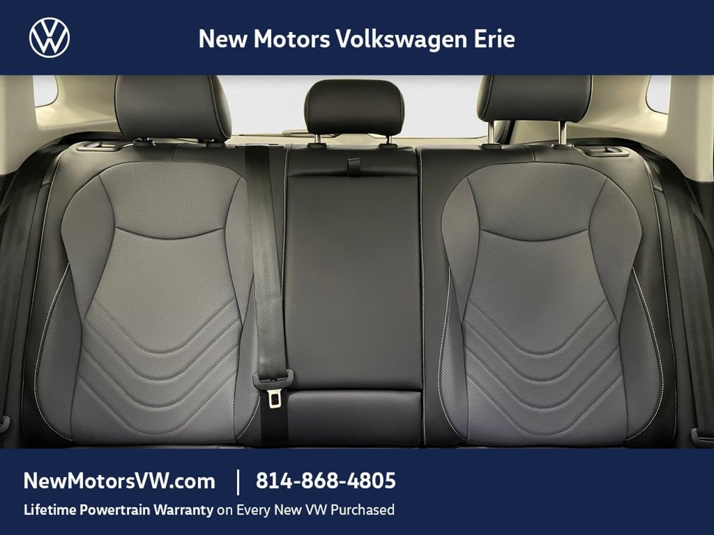 New 2026 Volkswagen Tiguan SE AWD/4WD image 11