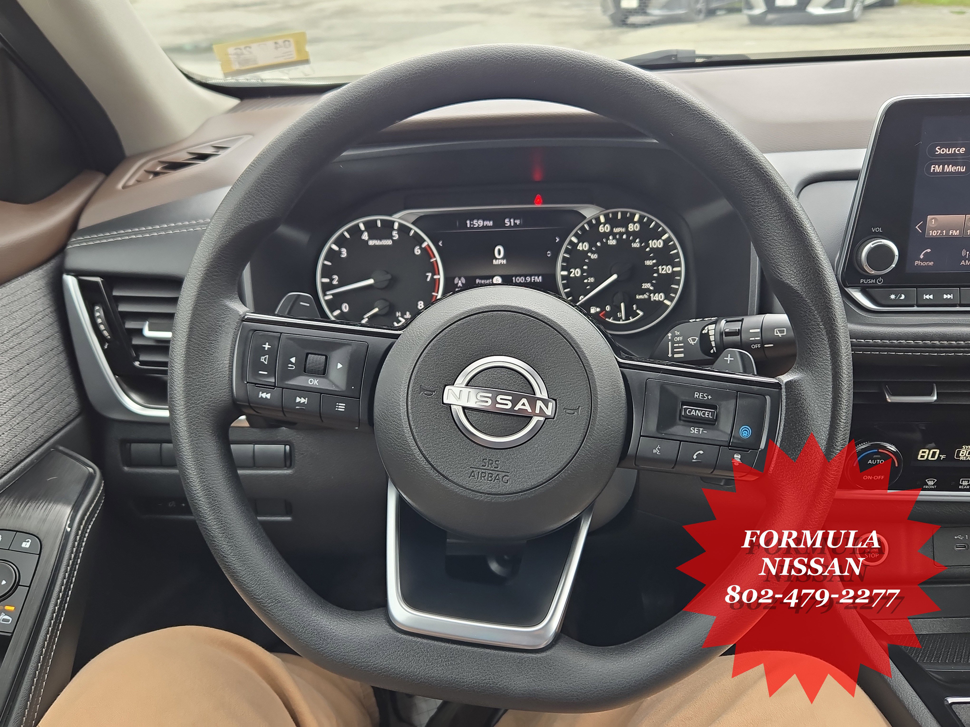 Used 2023 Nissan Rogue SV image 15