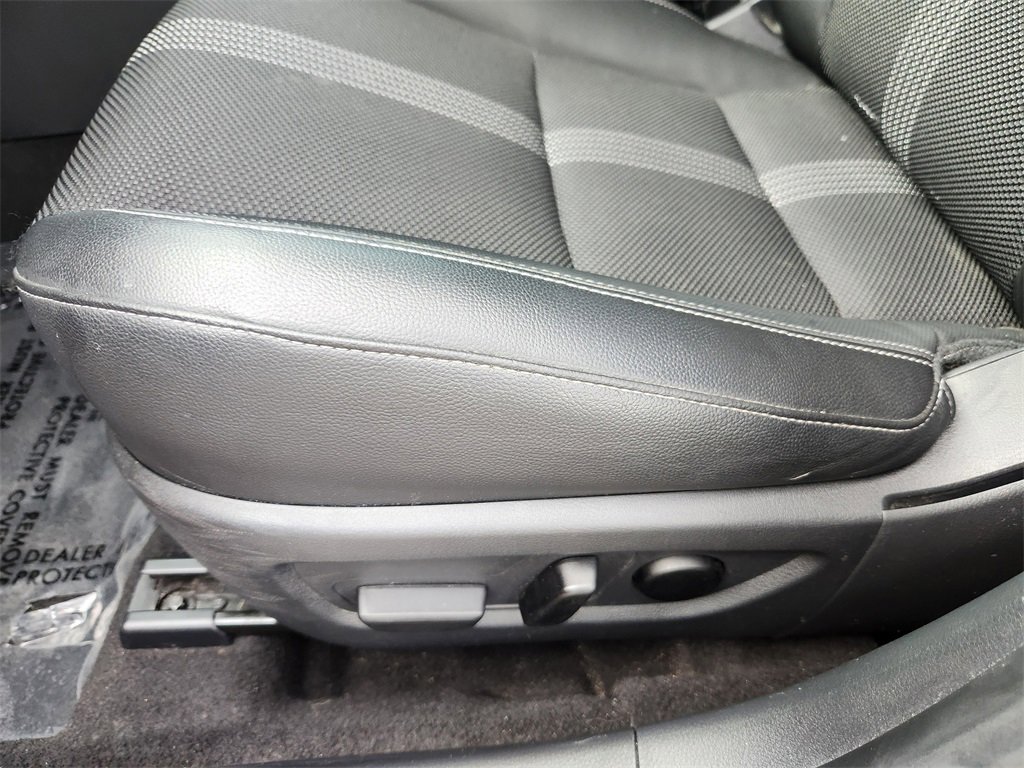 Used 2023 MAZDA CX-50 2.5 S w/ Cargo Package image 27