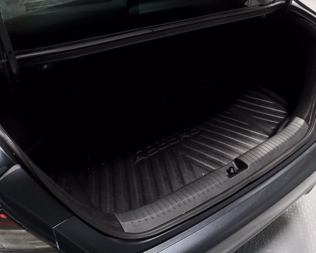 Used 2024 Honda Accord EX image 14