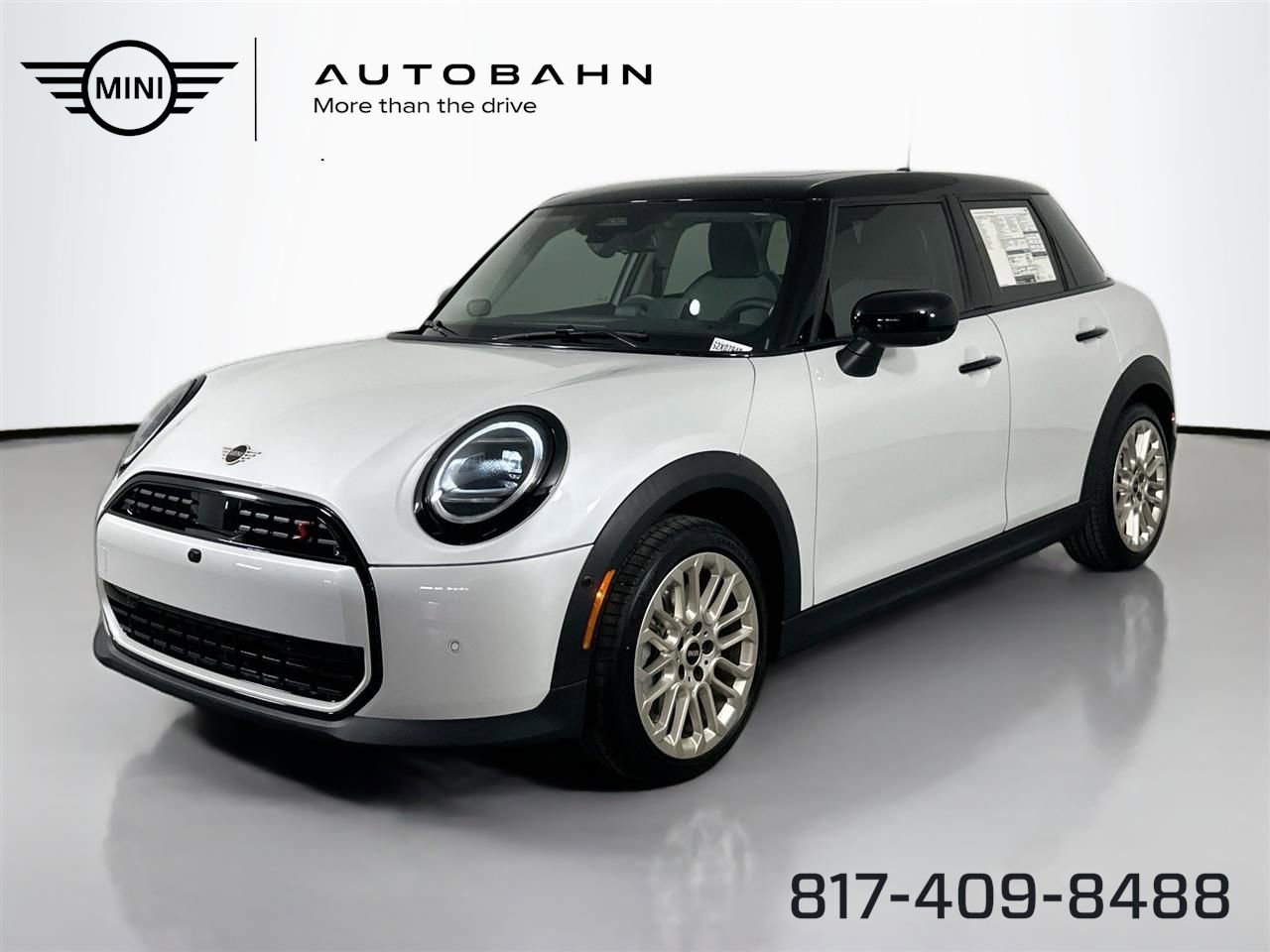 Used 2025 MINI Cooper S image 1
