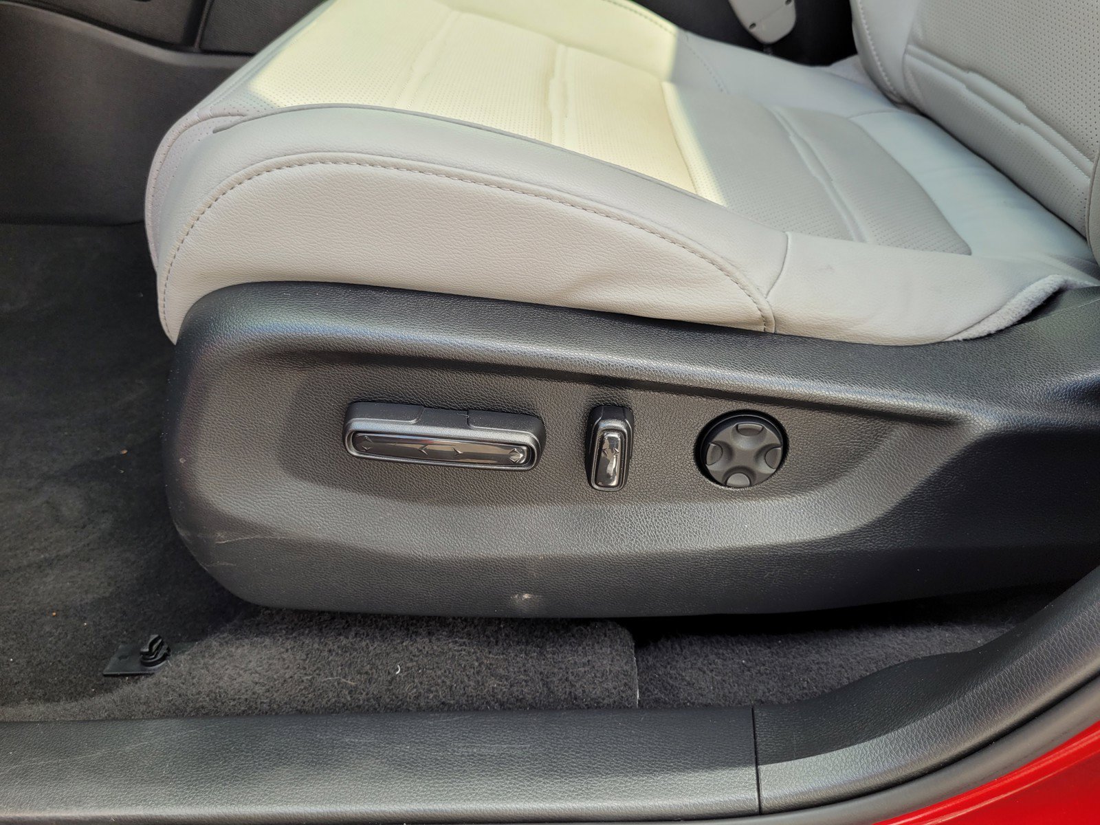 Used 2022 Honda CR-V EX-L image 11