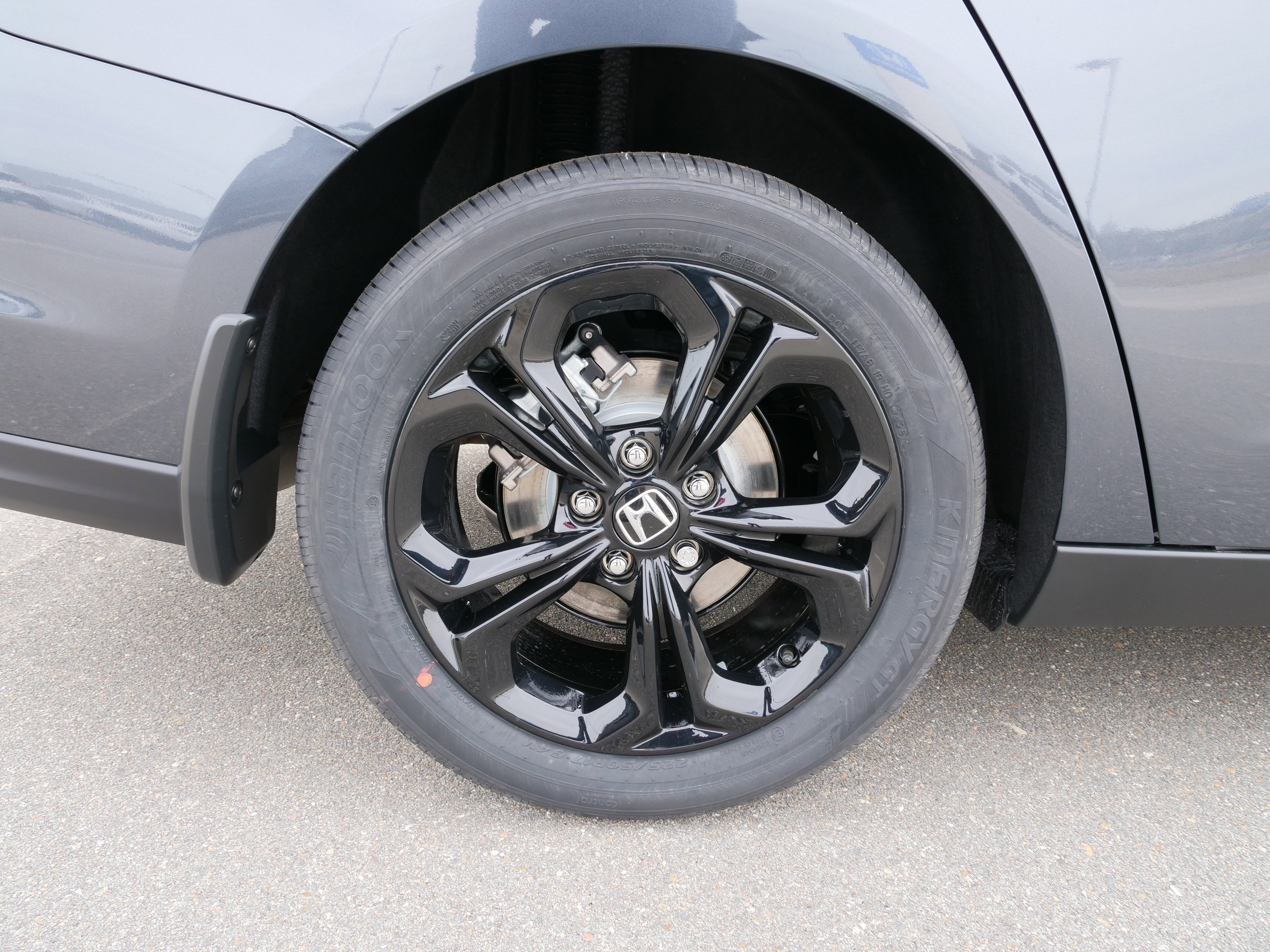 New 2025 Honda Accord SE image 11