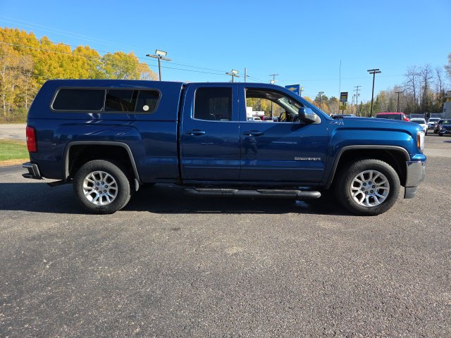 Used 2017 GMC Sierra 1500 SLE w/ SLE Value Package AWD/4WD image 8