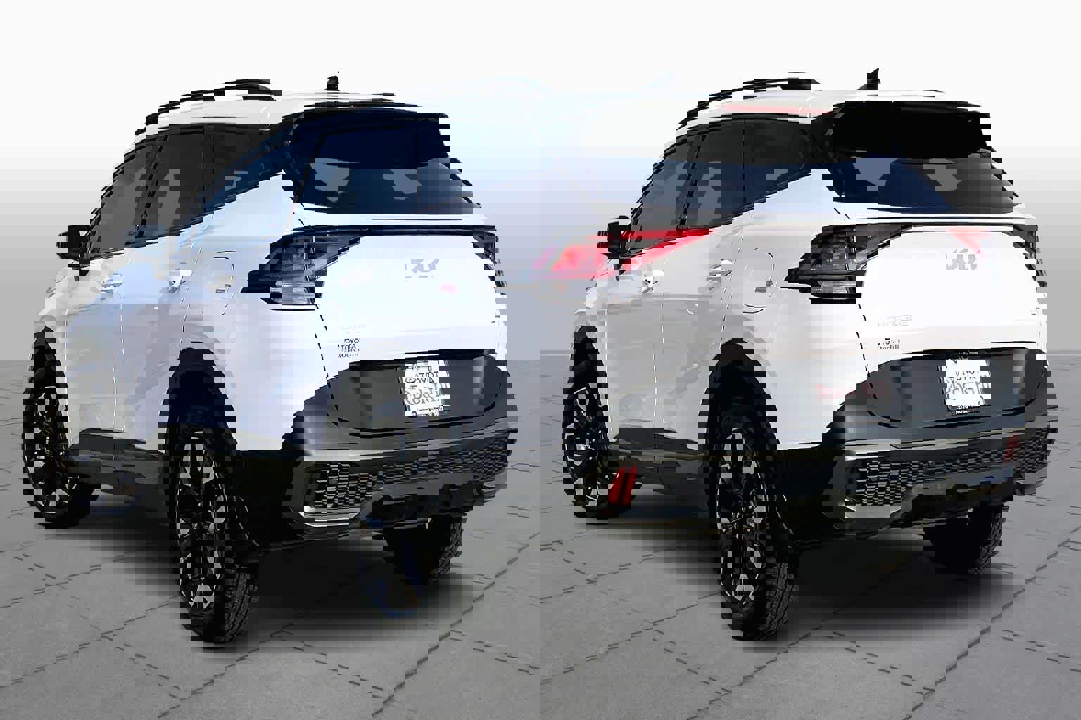 Used 2024 Kia Sportage X-Line w/ X-Line Premium Package image 12