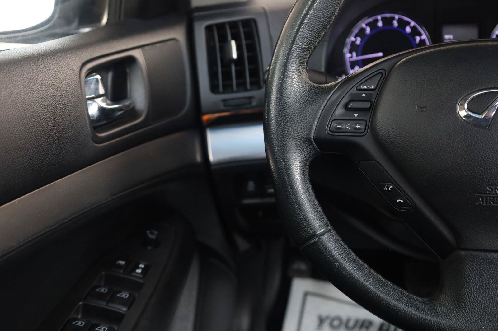 Used 2012 INFINITI G25 x AWD/4WD image 31
