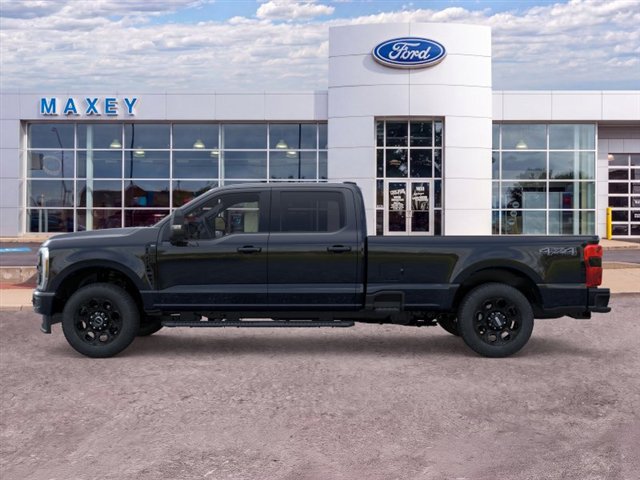 New 2026 Ford F350 XLT w/ XLT Premium Package AWD/4WD image 3