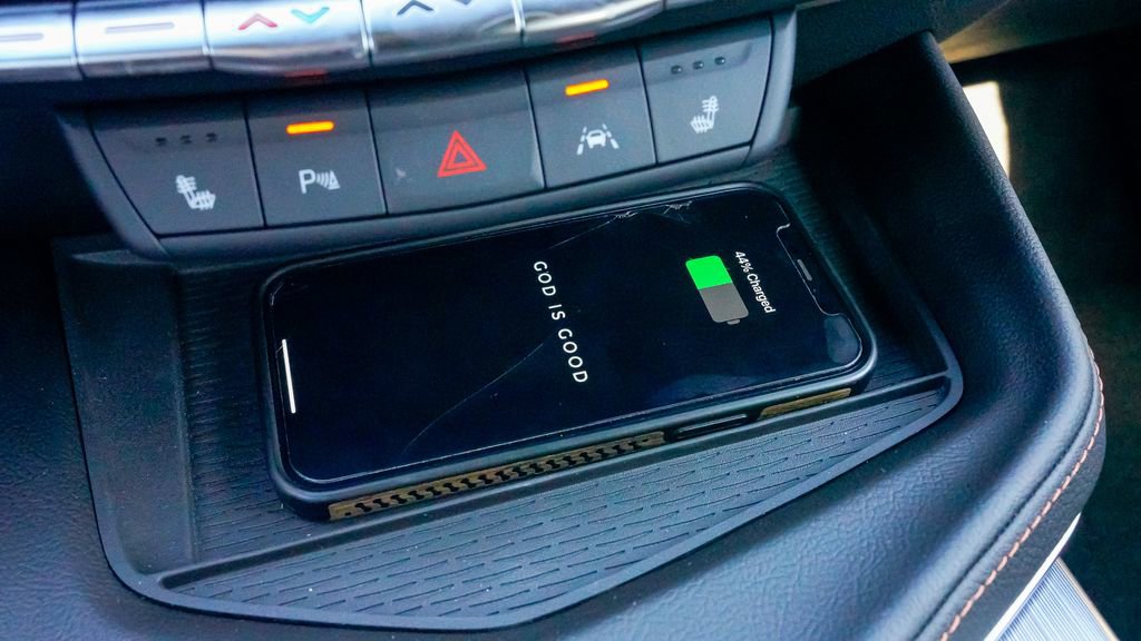 New 2025 Cadillac CT4 Sport image 28