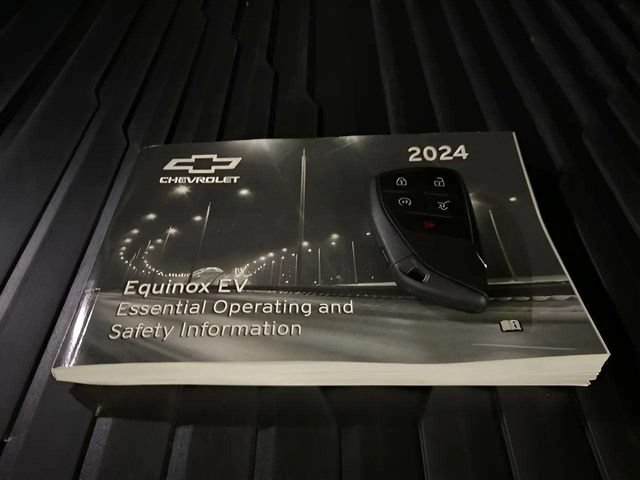 Used 2024 Chevrolet Equinox EV LT FWD image 85