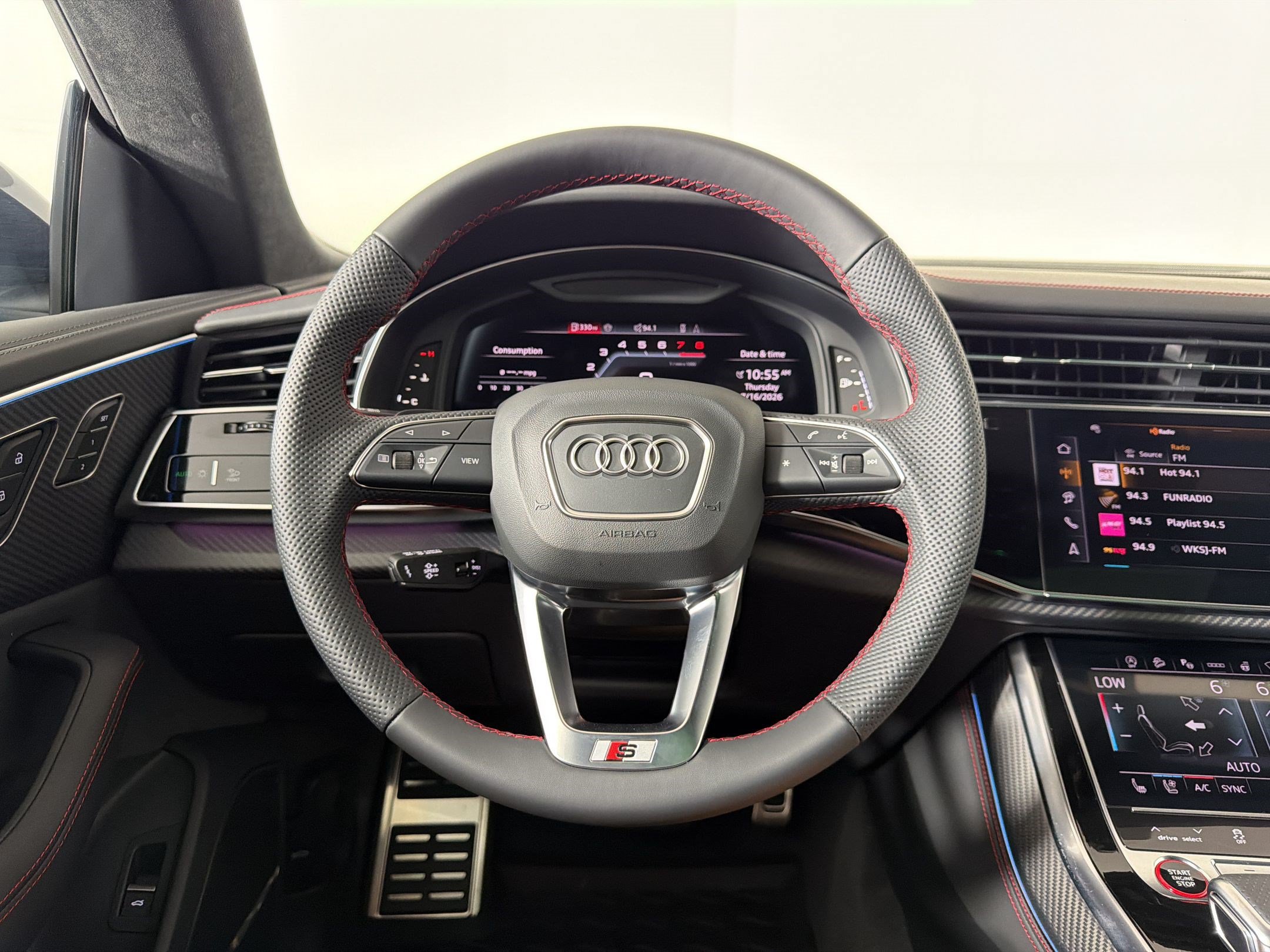 New 2026 Audi SQ8 Prestige AWD/4WD image 9