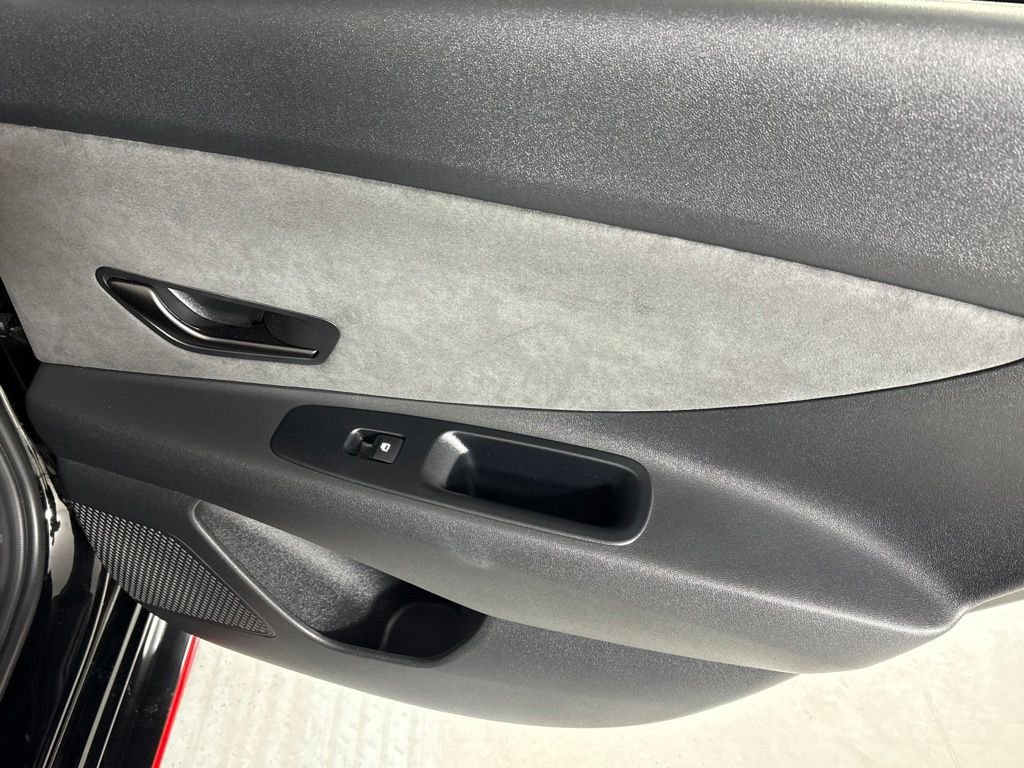 Used 2025 Hyundai Elantra N FWD image 20