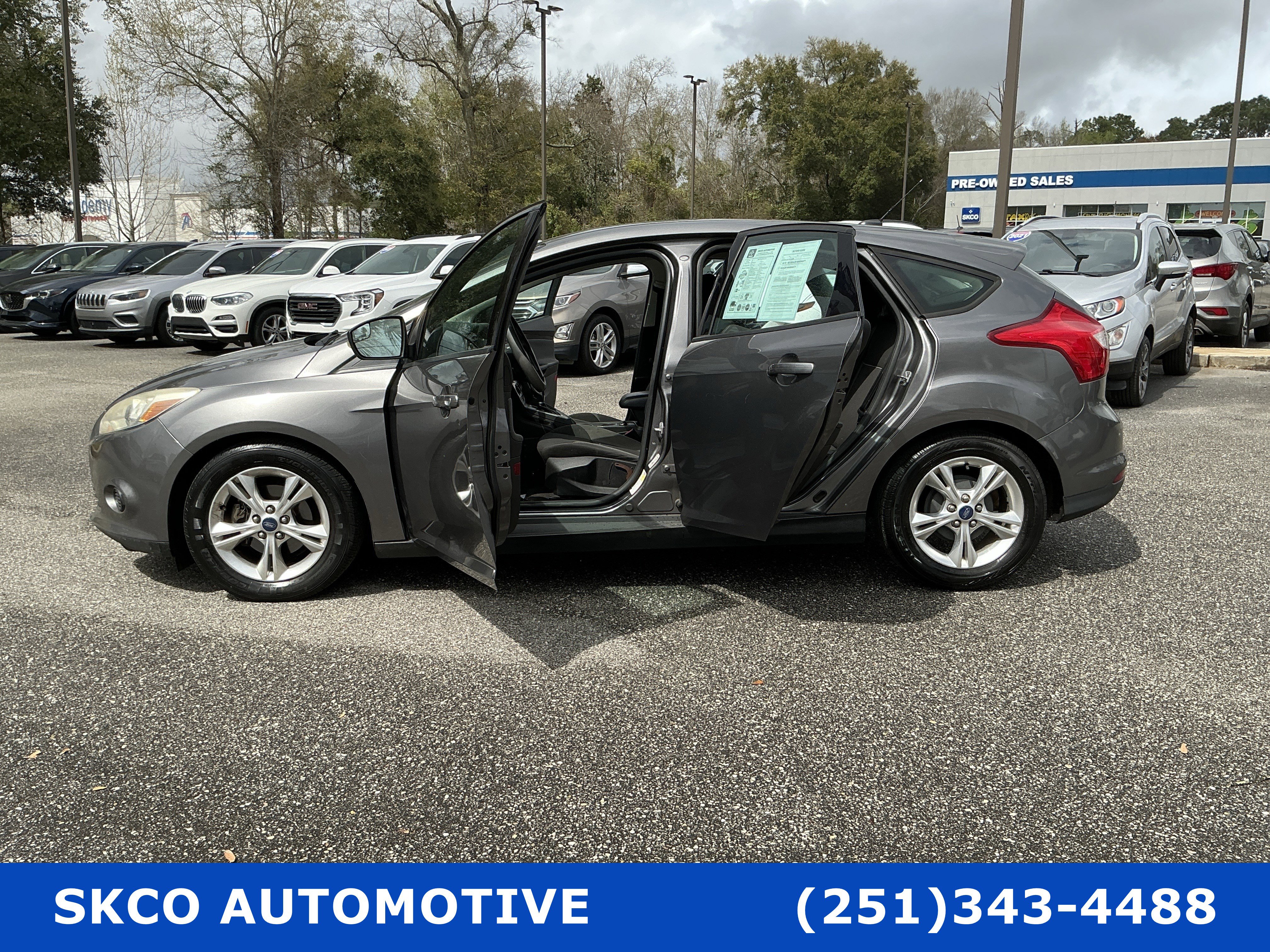 Used 2014 Ford Focus SE image 30