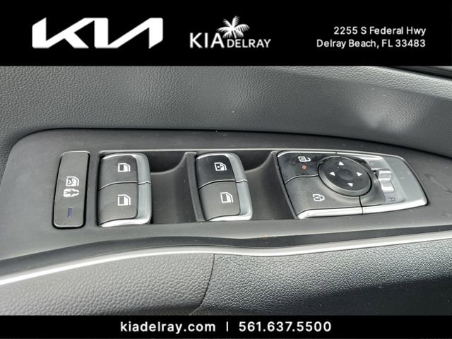 New 2026 Kia Sorento S w/ S Panoramic Sunroof Package FWD image 16