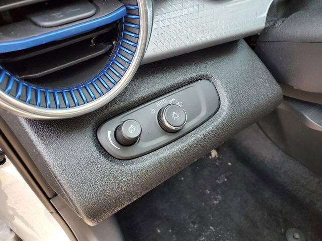 Certified 2024 Chevrolet Trax LT w/ Driver Confidence Package image 22