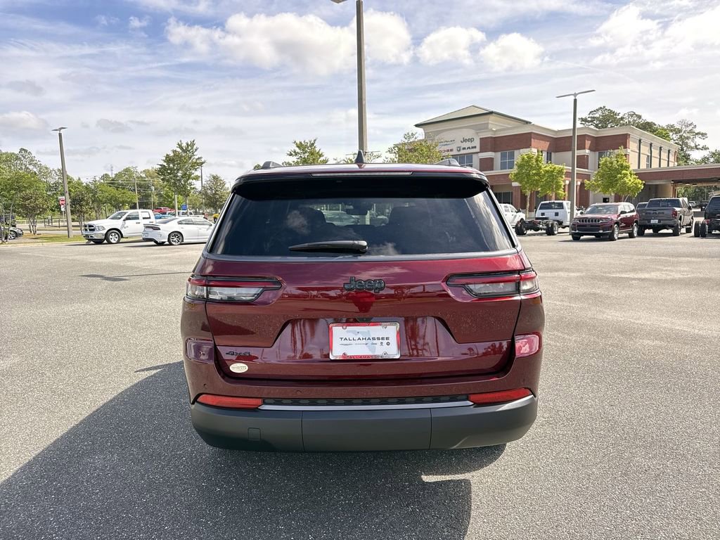 New 2026 Jeep Grand Cherokee L 4WD image 4